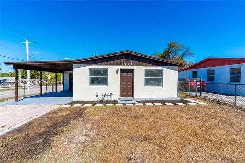 1296 W 36th Street Riviera Beach FL 33404