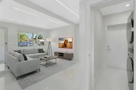 9851 Jamaica Drive Cutler Bay FL 33189