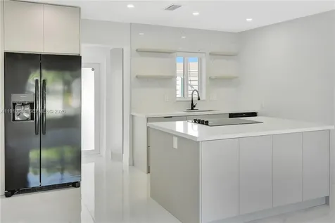 9851 Jamaica Drive Cutler Bay FL 33189