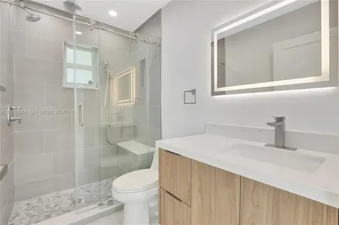 9851 Jamaica Drive Cutler Bay FL 33189