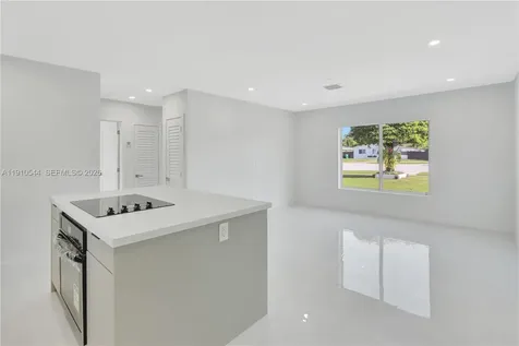 9851 Jamaica Drive Cutler Bay FL 33189