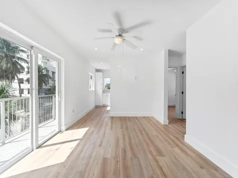 300 NW 7th Avenue Miami FL 33128