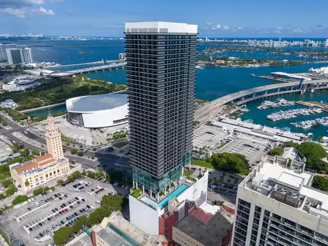 398 NE 5th Street Miami FL 33132