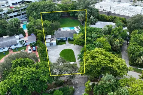 12500 Alamanda Drive North Miami FL 33181