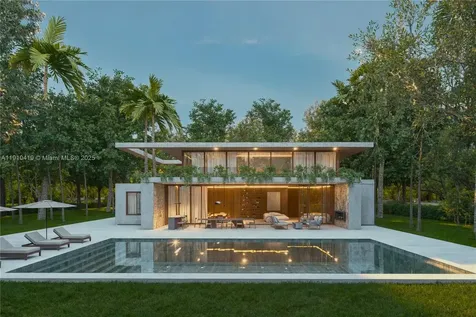 12500 Alamanda Drive North Miami FL 33181