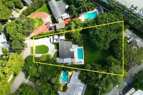 12500 Alamanda Drive North Miami FL 33181