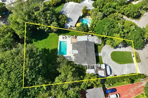 12500 Alamanda Drive North Miami FL 33181