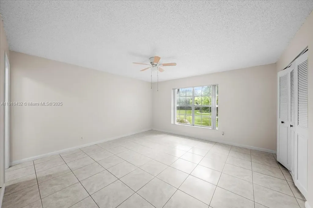 508 Holyoke Lane Lake Worth FL 33467