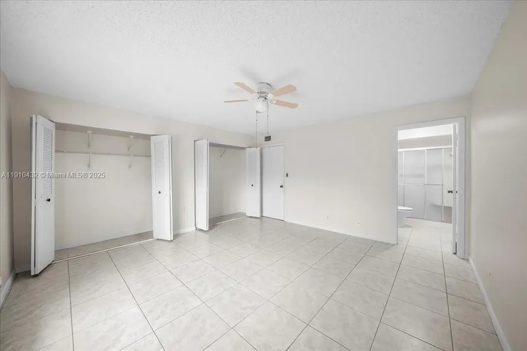 508 Holyoke Lane Lake Worth FL 33467