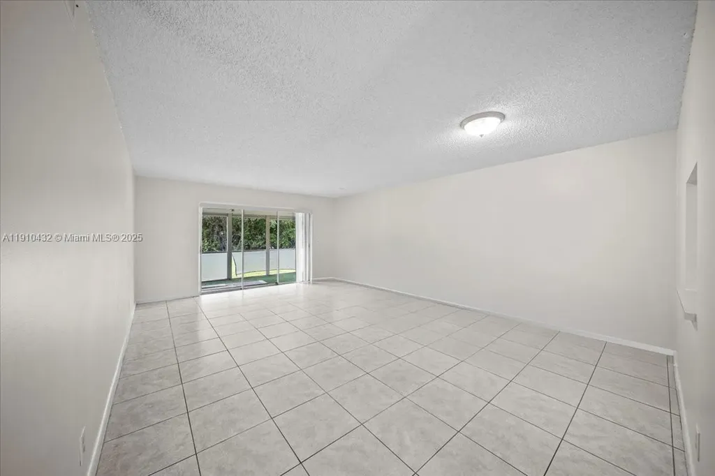 508 Holyoke Lane Lake Worth FL 33467