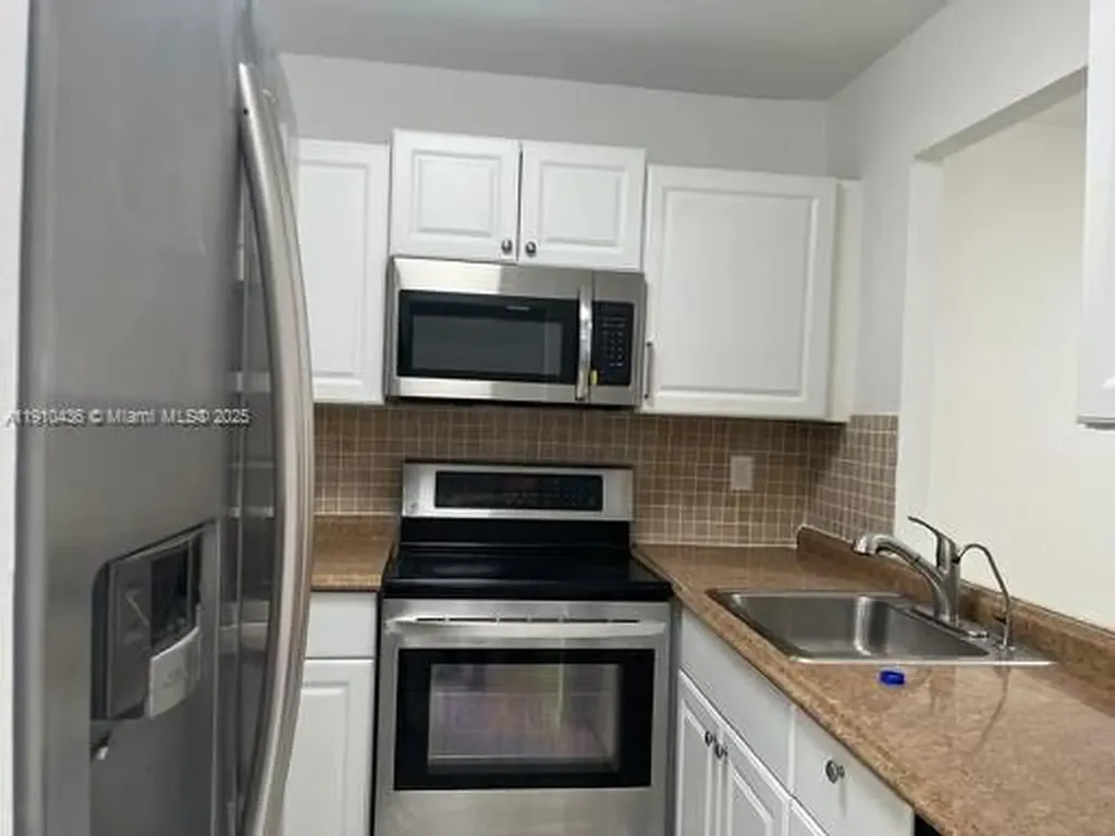 540 SE 2nd Avenue Deerfield Beach FL 33441