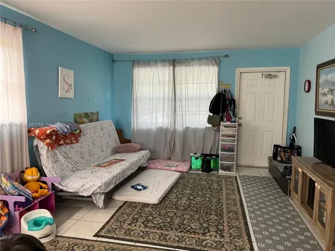 2444 Polk Street Hollywood FL 33020