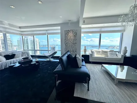Miami FL 33131