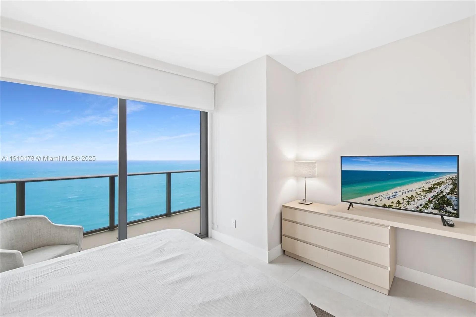 4111 S Ocean Drive Hollywood FL 33019
