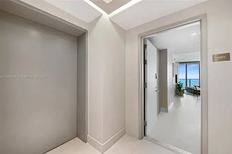 4111 S Ocean Drive Hollywood FL 33019