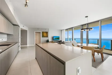 4111 S Ocean Drive Hollywood FL 33019