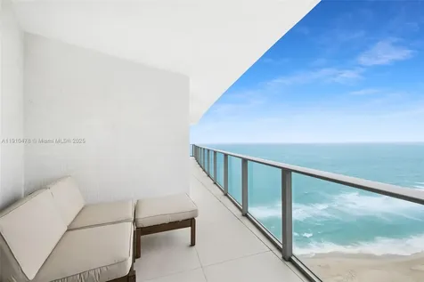 4111 S Ocean Drive Hollywood FL 33019