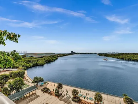 300 Bayview Drive Sunny Isles Beach FL 33160