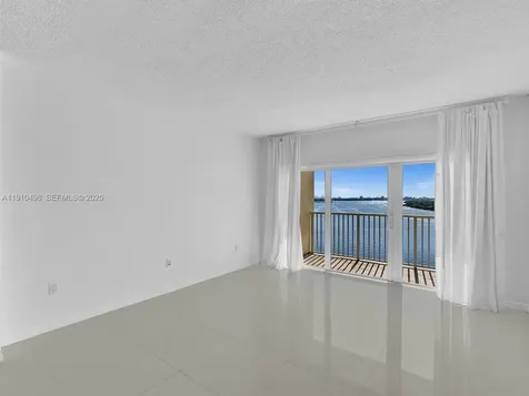 300 Bayview Drive Sunny Isles Beach FL 33160