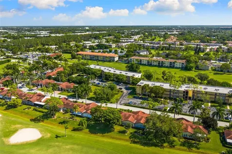 1087 Forest Lakes Drive Naples FL 34105