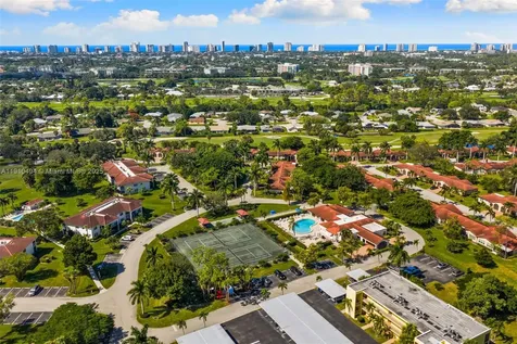 1087 Forest Lakes Drive Naples FL 34105
