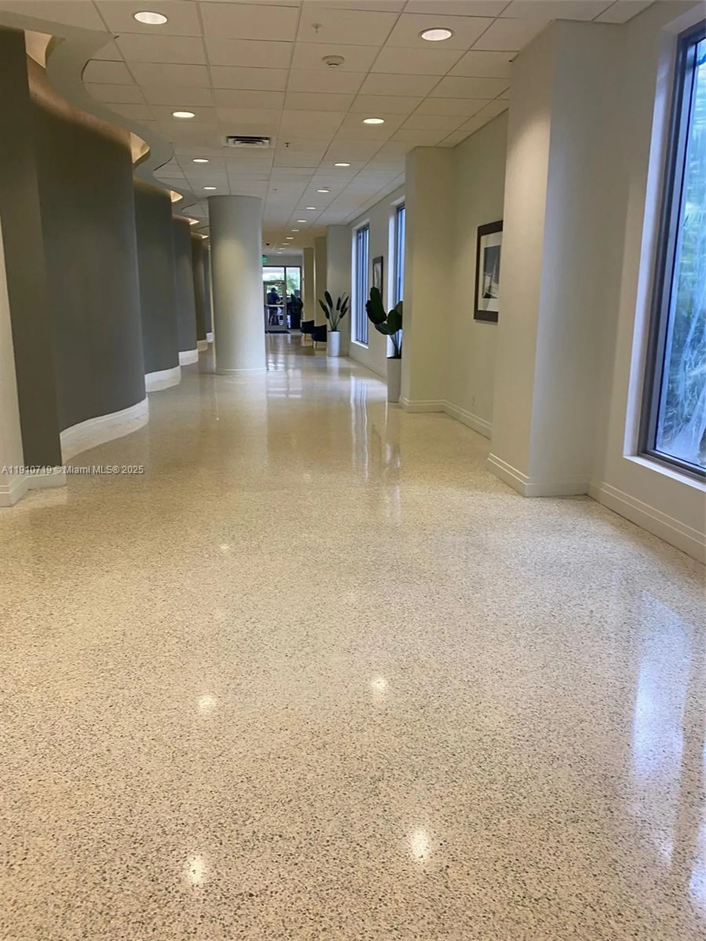 4001 S Ocean Drive Hollywood FL 33019