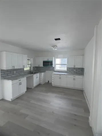 40 NW 62nd Avenue Miami FL 33126