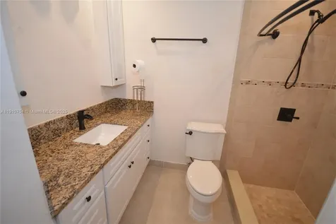 2119 Nova Village Drive Davie FL 33317