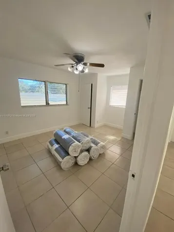 6901 Thomas Street Hollywood FL 33024