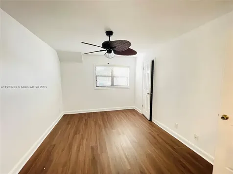 4086 N Pine Island Road Sunrise FL 33351