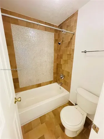 4086 N Pine Island Road Sunrise FL 33351