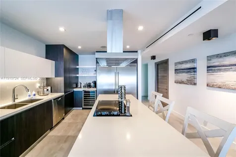 1930 Bay Drive Miami Beach FL 33141