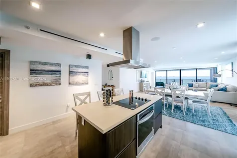 1930 Bay Drive Miami Beach FL 33141
