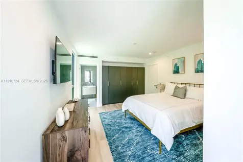 1930 Bay Drive Miami Beach FL 33141