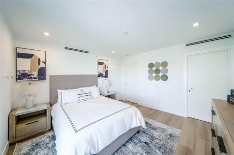 1930 Bay Drive Miami Beach FL 33141