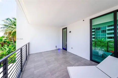 1930 Bay Drive Miami Beach FL 33141
