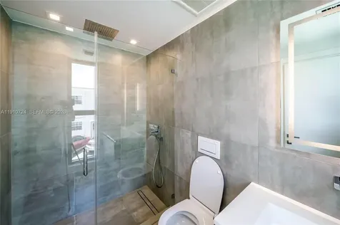 1930 Bay Drive Miami Beach FL 33141