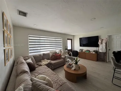 7619 Granada Boulevard Miramar FL 33023