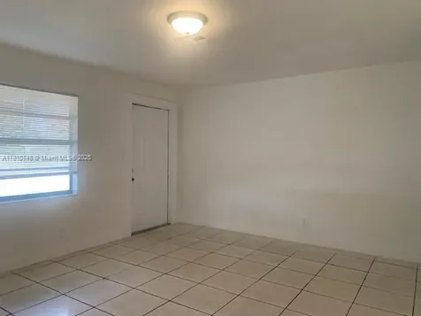 1609 S 25th Avenue Hollywood FL 33020