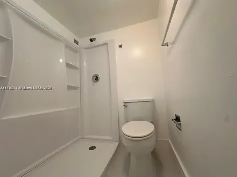 17021 N Bay Road Sunny Isles Beach FL 33160