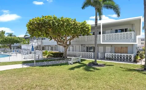 2170 NE 51st Court Fort Lauderdale FL 33308