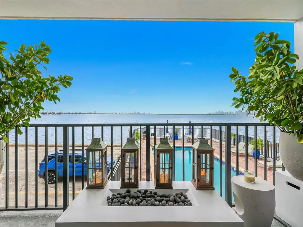 1820 S Treasure Drive North Bay Village FL 33141
