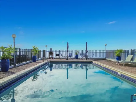 1820 S Treasure Drive North Bay Village FL 33141