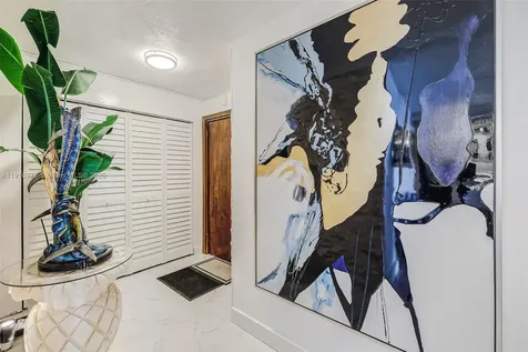 1820 S Treasure Drive North Bay Village FL 33141