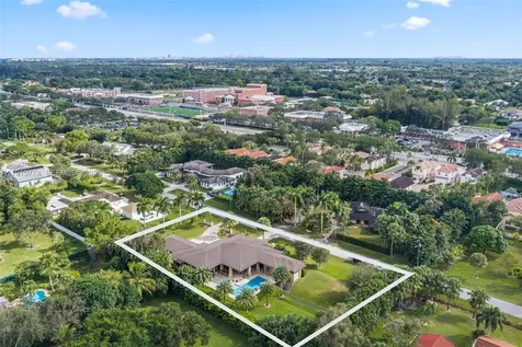 12321 NW 2nd Street Plantation FL 33325