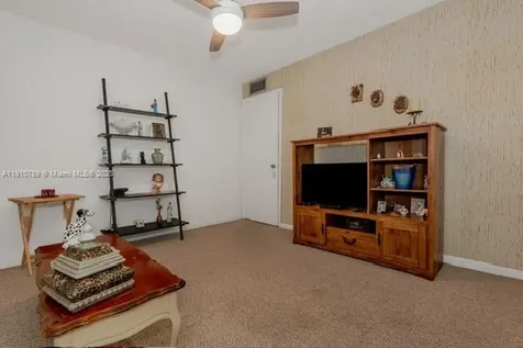 1890 W 56th Street Hialeah FL 33012