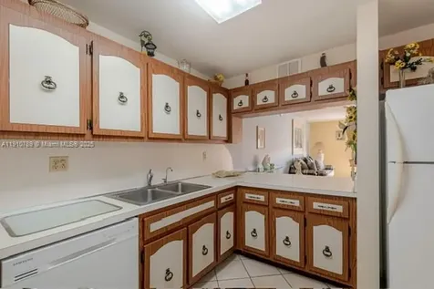 1890 W 56th Street Hialeah FL 33012