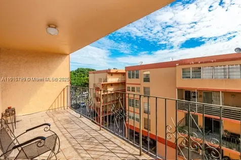 1890 W 56th Street Hialeah FL 33012