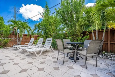 1148 Johnson Street Hollywood FL 33019