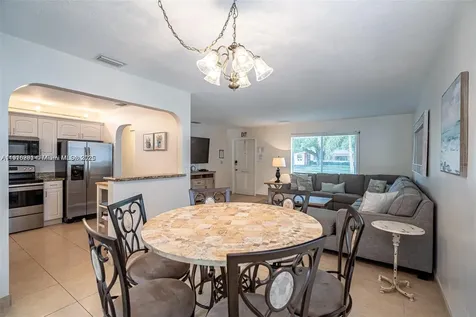 1148 Johnson Street Hollywood FL 33019